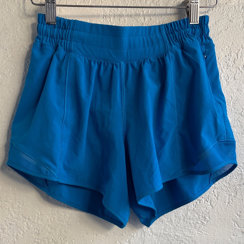 lululemon athletica Women's Athletic Shorts in Bright Blue 4” inseam